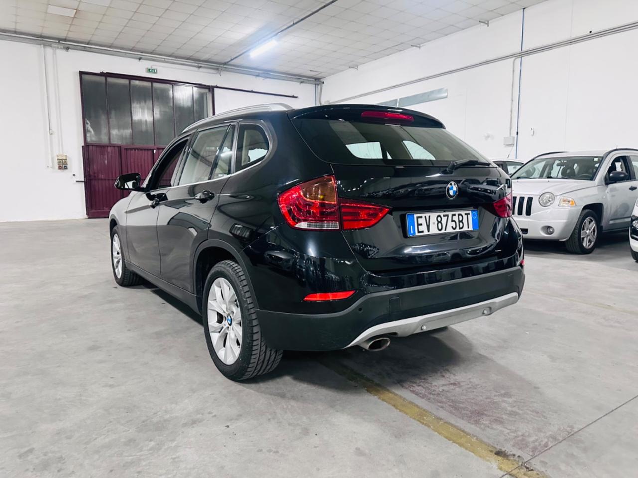 Bmw X1 sDrive18d X Line