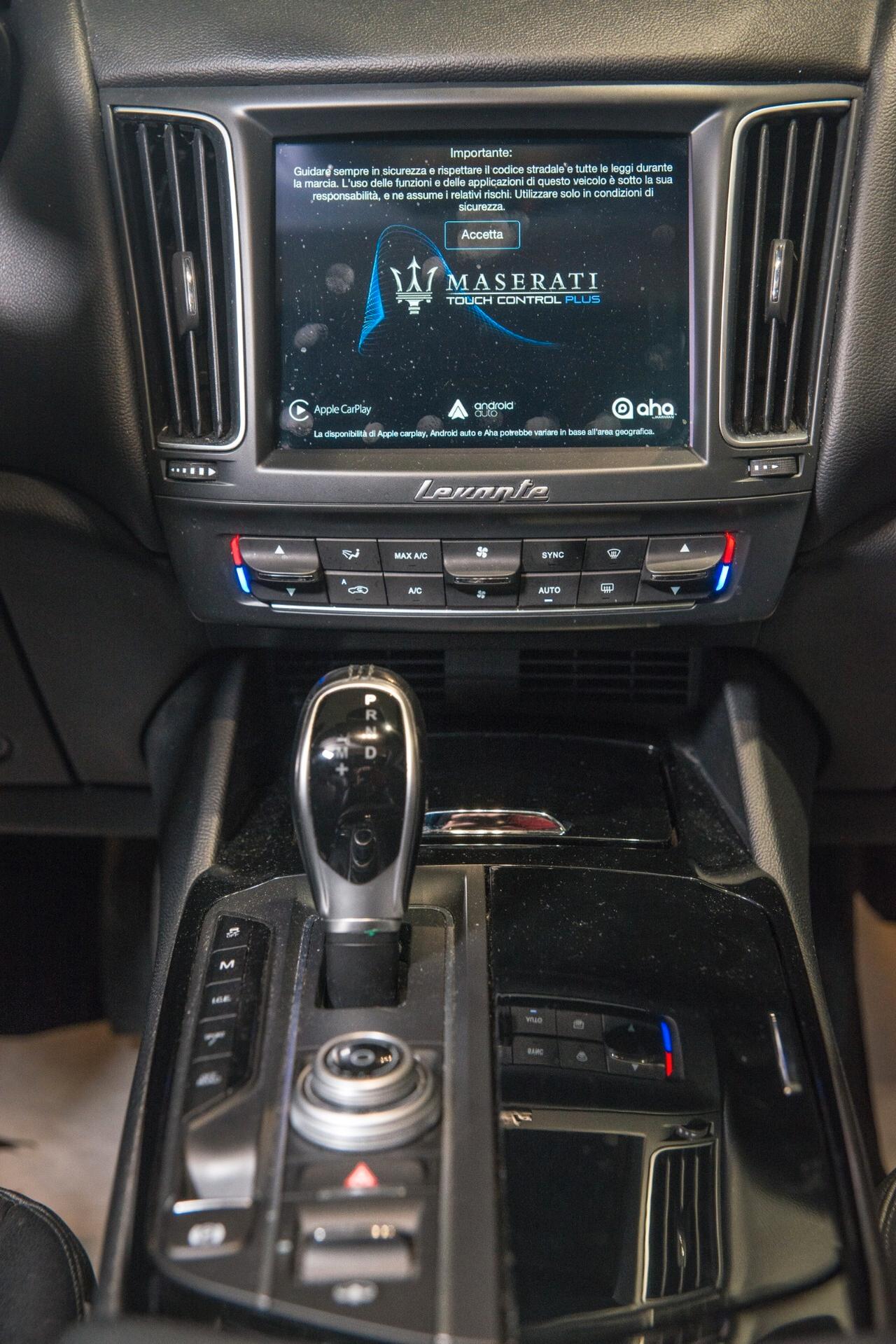 MASERATI LEVANTE 3.0 TDI 250CV V6 PELLE TOTALE TETTO APRIBILE NO SUPERBOLLO