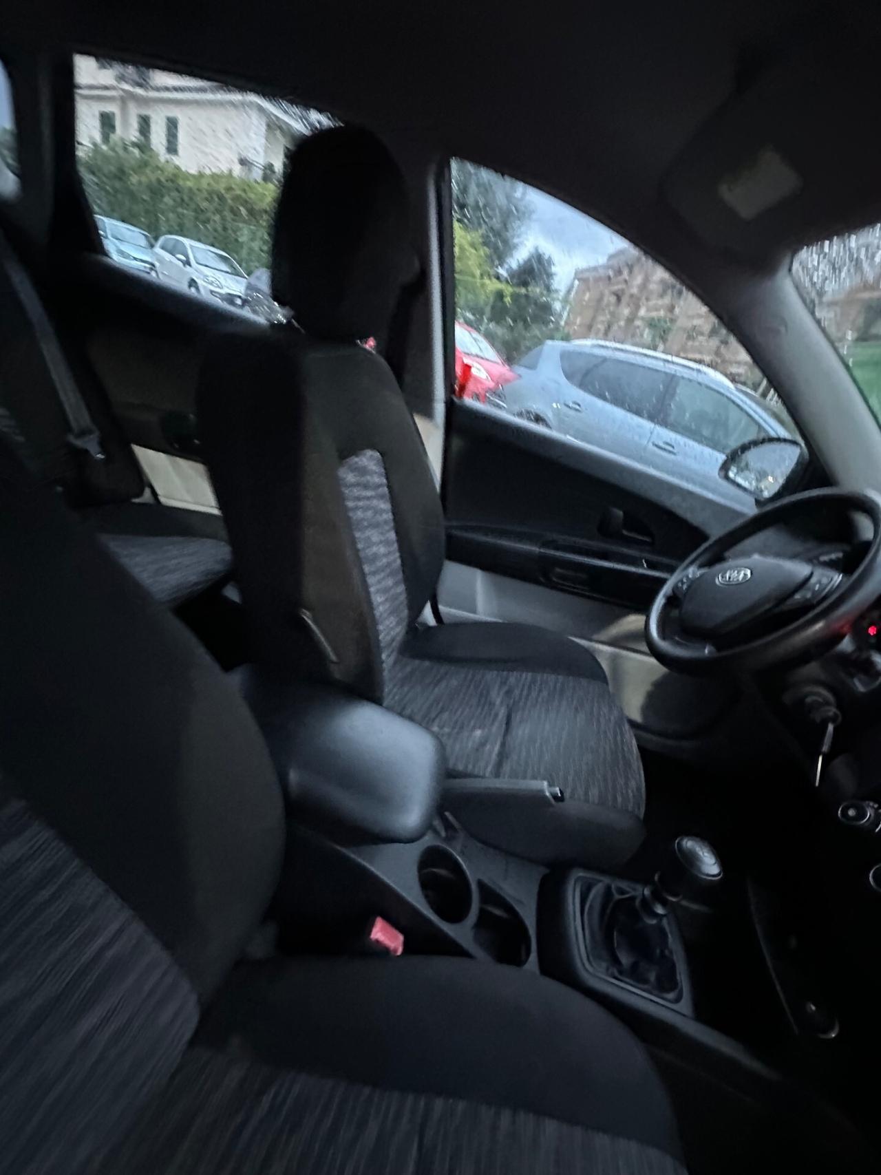 Kia Ceed cee'd 1.4 109CV 5p. EX