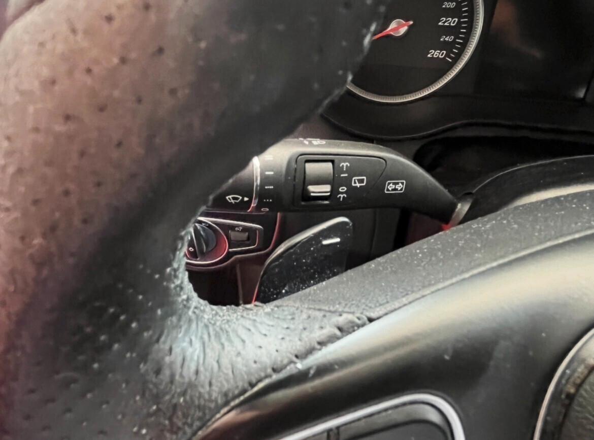 MERCEDES-BENZ GLC 250 D 4MATIC PREMINUM AUTOMATICO CERCHI 18 PELLE TOTALE TELECAMERA 360 GRADI