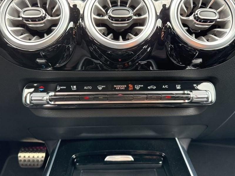 Mercedes-Benz EQA 300 4Matic AMG Line Advanced Digital Edition