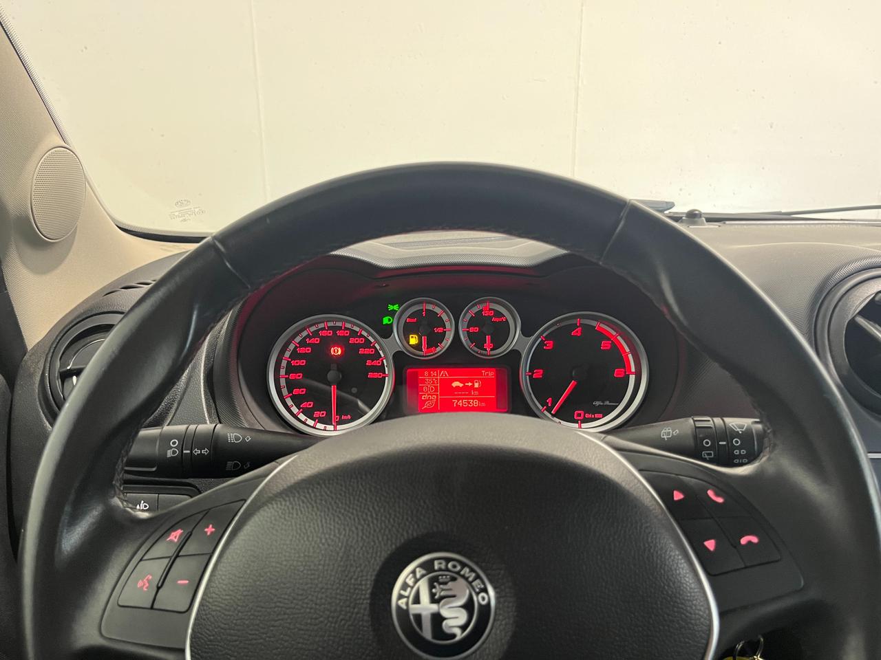 ALFA ROMEO MITO 1.3 JTDM DISTINCTIVE