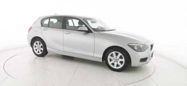 BMW 120 d 5p. Unique - CAMBIO AUTOMATICO