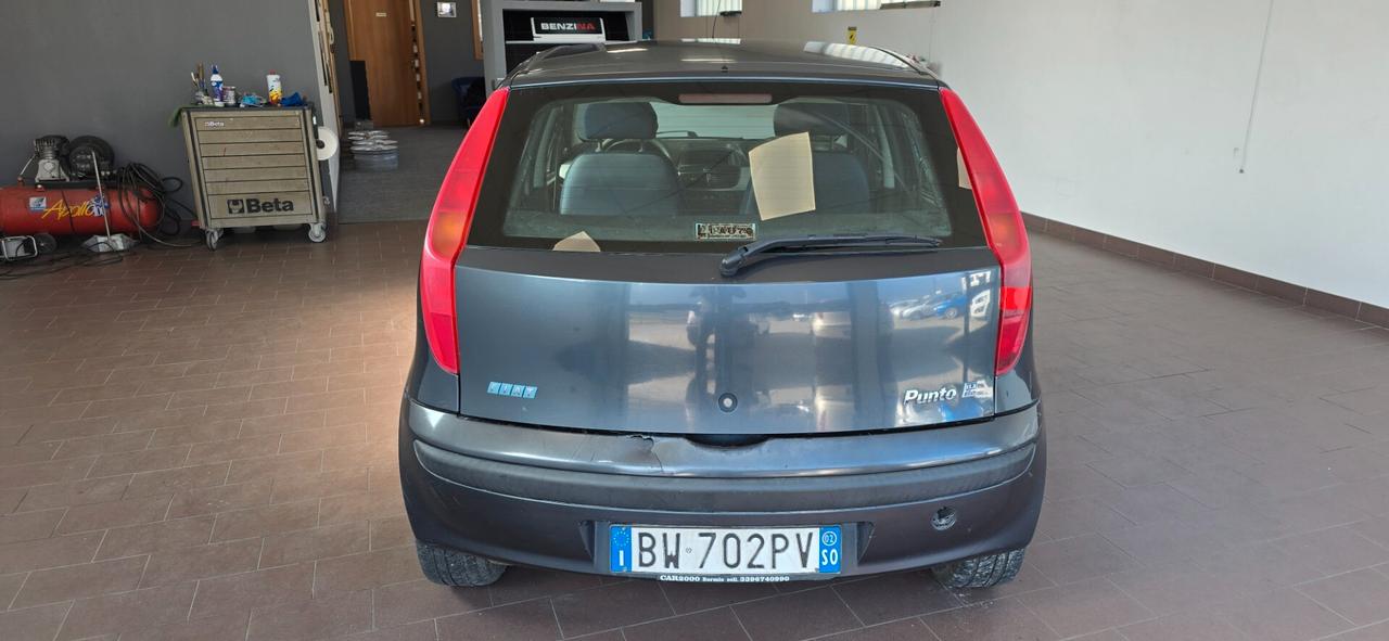 Fiat Punto 1.9 JTD 5 NEOPATENTATI