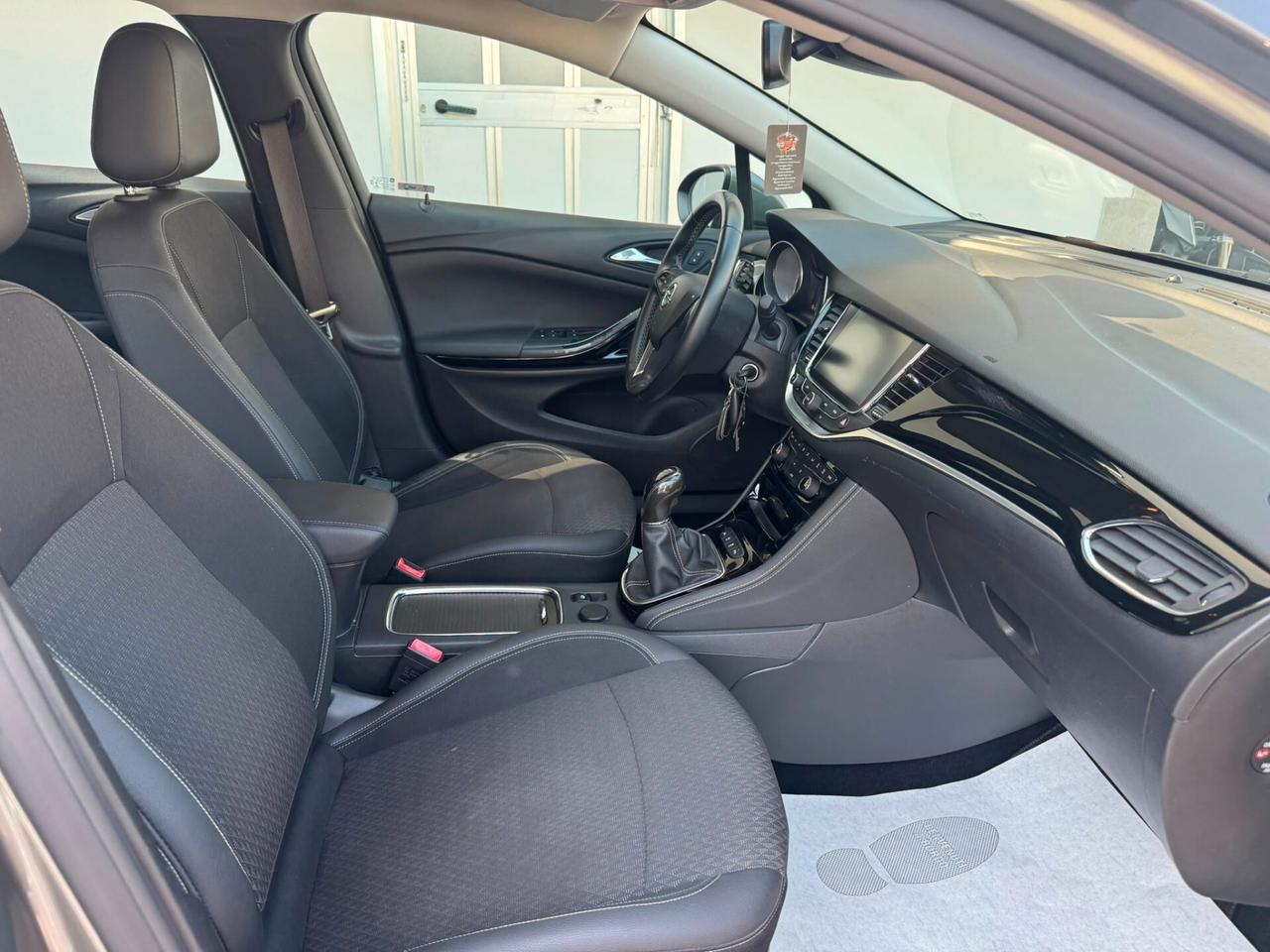 Opel Astra 1.6 CDTi 110CV Start&Stop Sports Tourer Dynamic