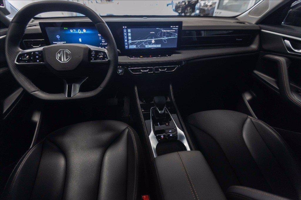 MG HS 1.5 hybrid+ Luxury auto del 2025