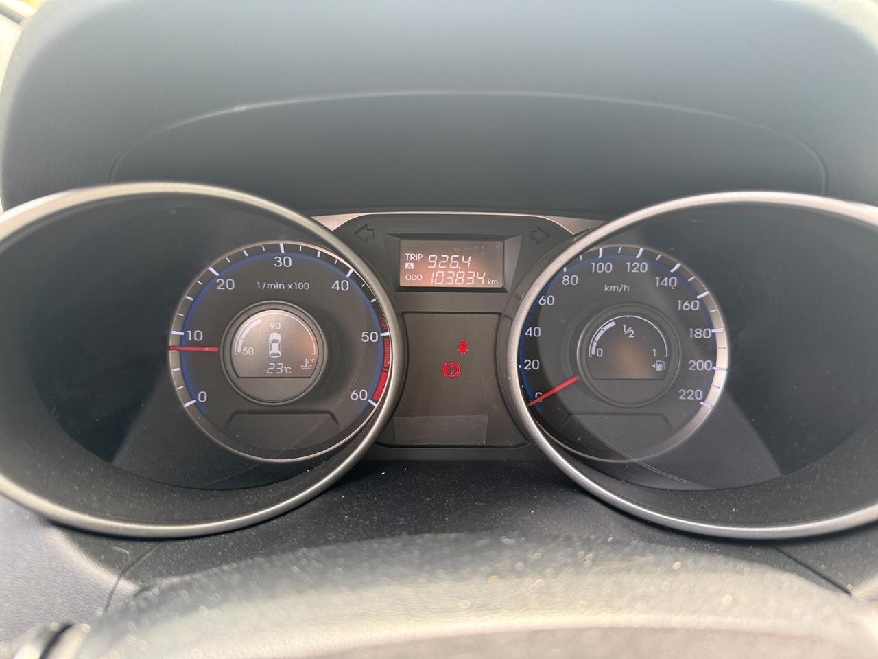 Hyundai iX35 1.7 CRDi 2WD Xpossible