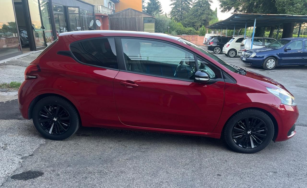 Peugeot 208 BlueHDi 75 3 porte Allure-Km140000-