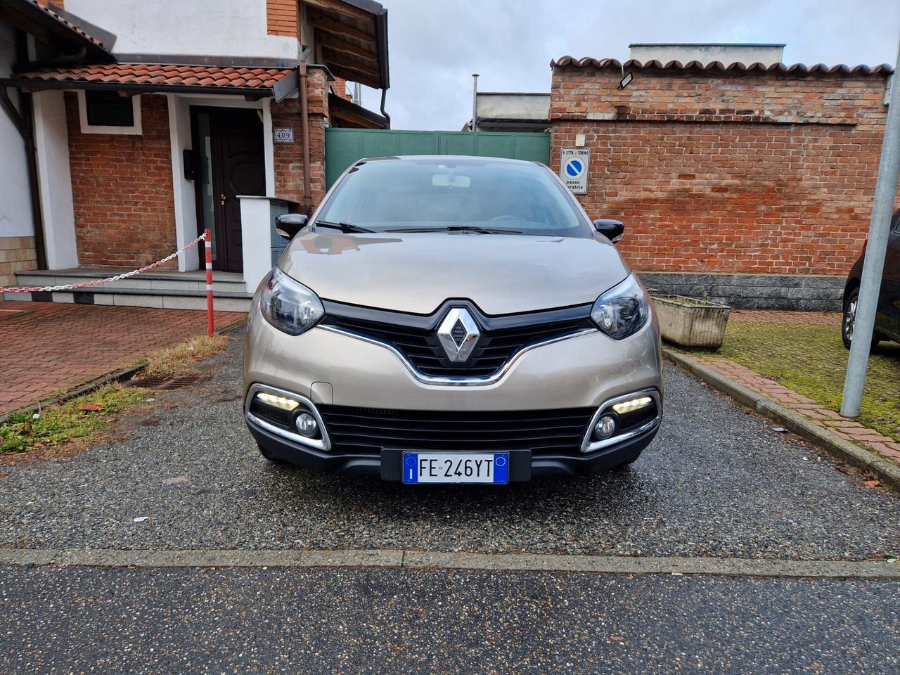 Renault Captur 0.9 90CV "49.600 km" Bluetooth, Cruise, Sensori p.