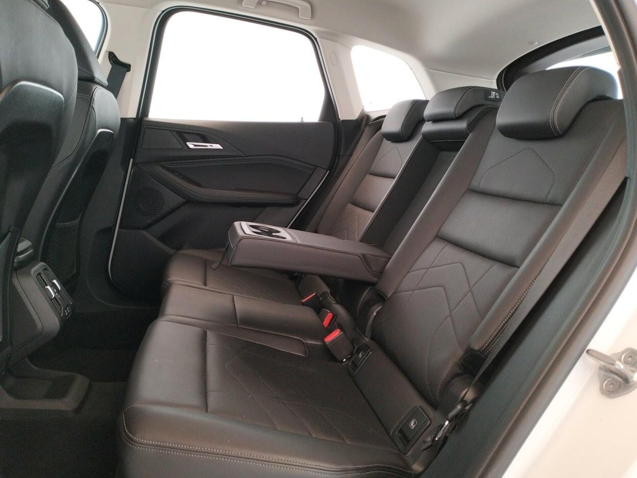 BMW 218d Active Tourer auto