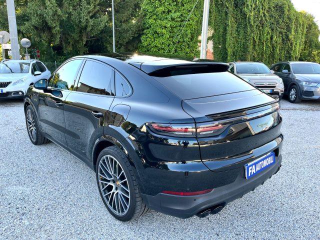 PORSCHE Cayenne Coupé 3.0 V6 E-Hybrid Platinum Edition