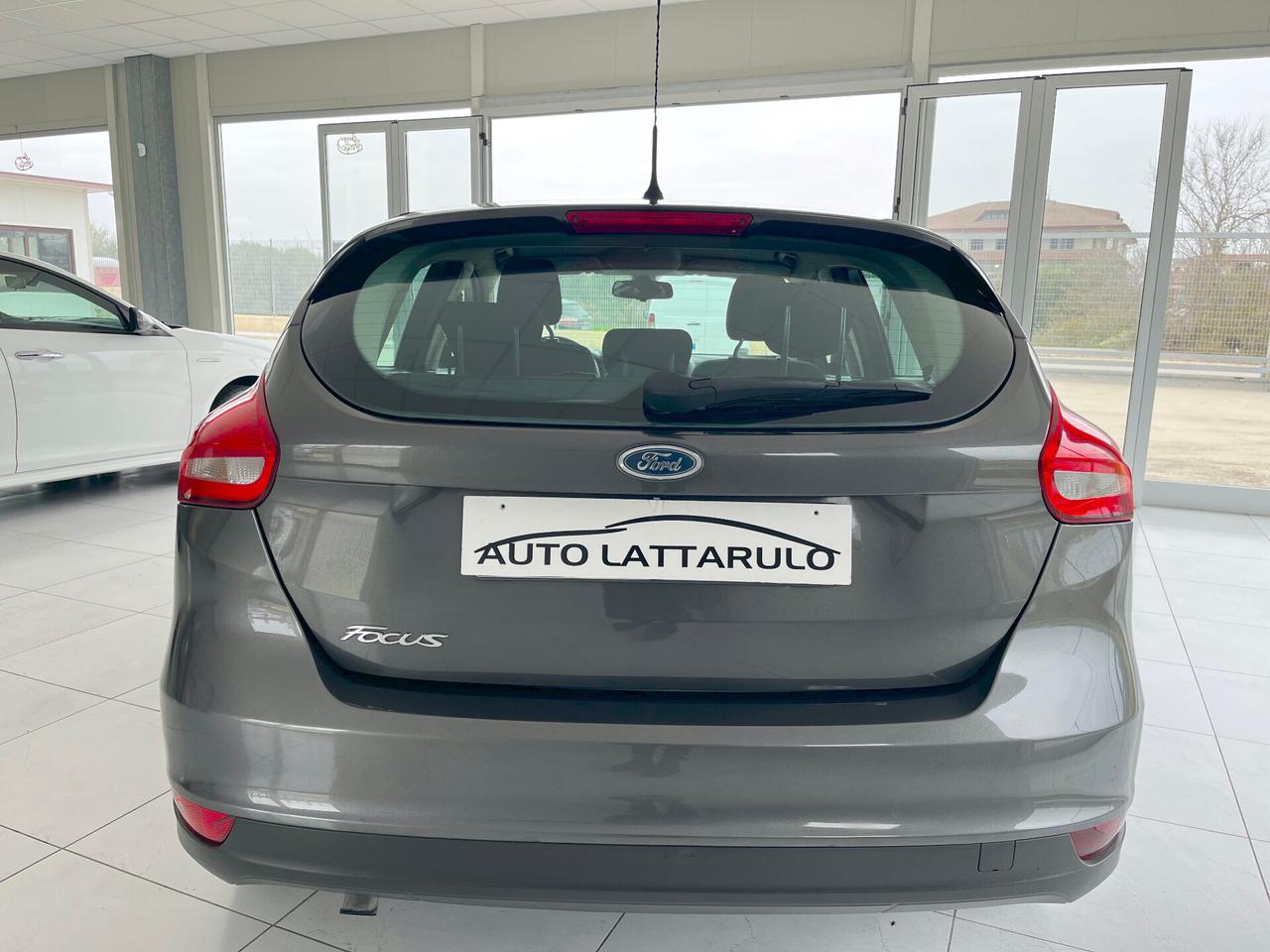 Ford Focus 1.5 TDCi 120 CV BERLINA