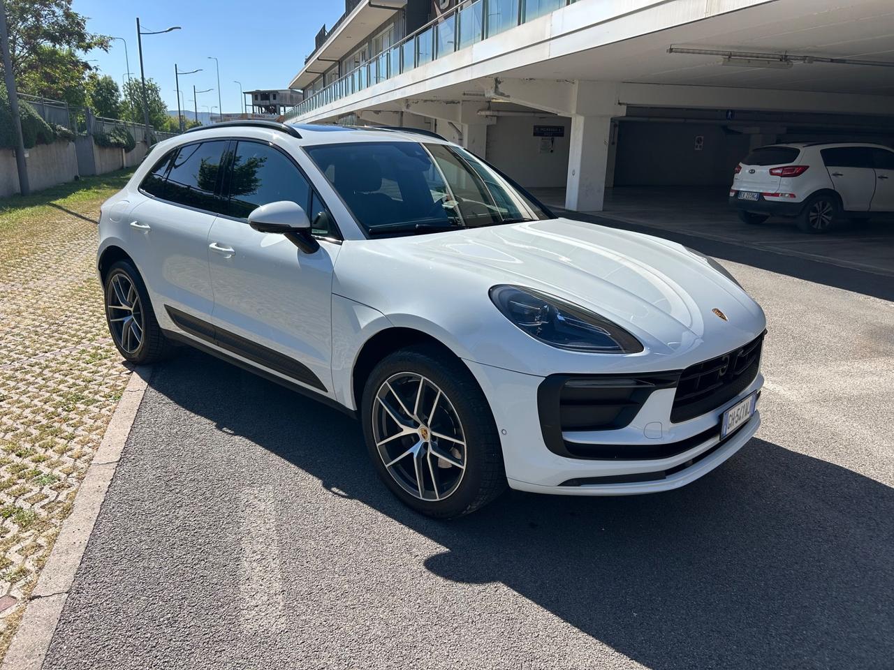 Porsche Macan 2.0 T