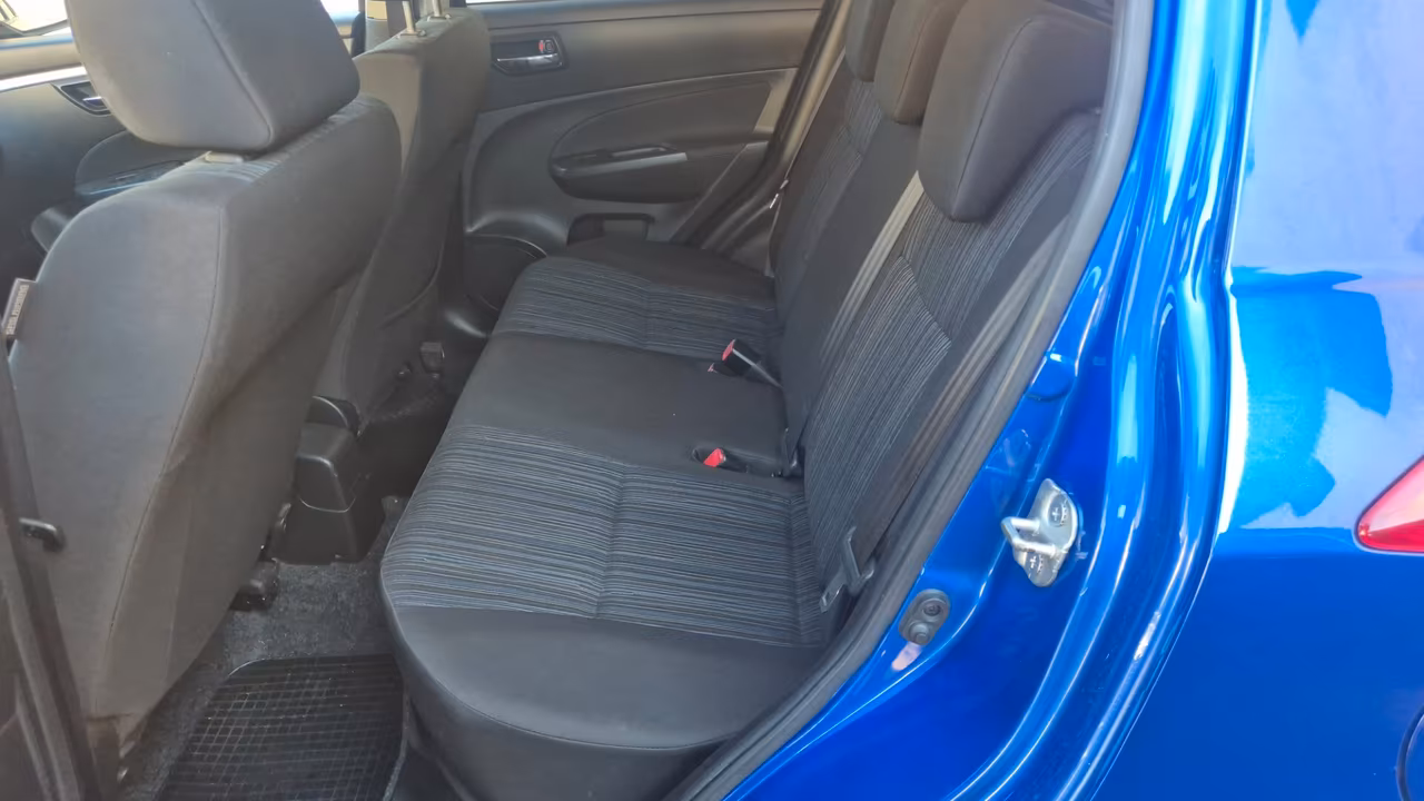 Suzuki Swift 1.3 DDiS 5 porte B-Cool Bi-Color