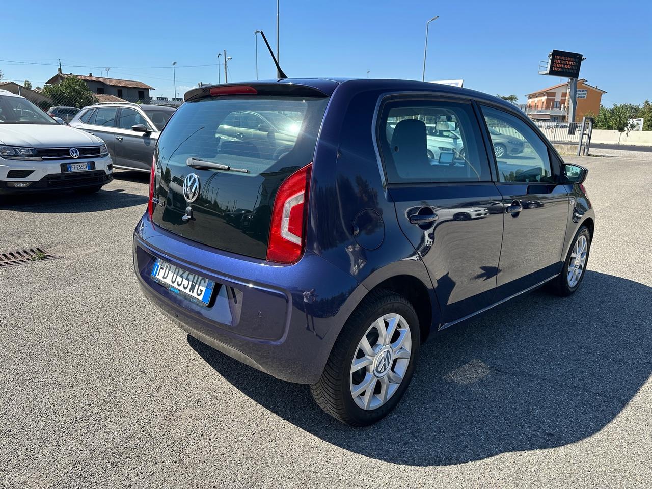 Volkswagen up! 1.0 5p. eco move BlueMotion Technology - 2016