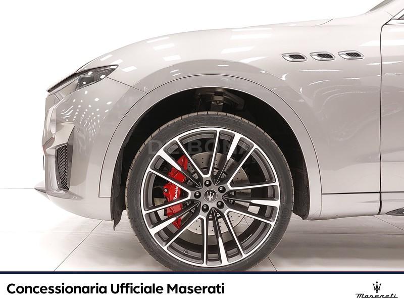 Maserati Levante 3.8 v8 trofeo 580cv auto Carbonio / Bowers&Wilkins