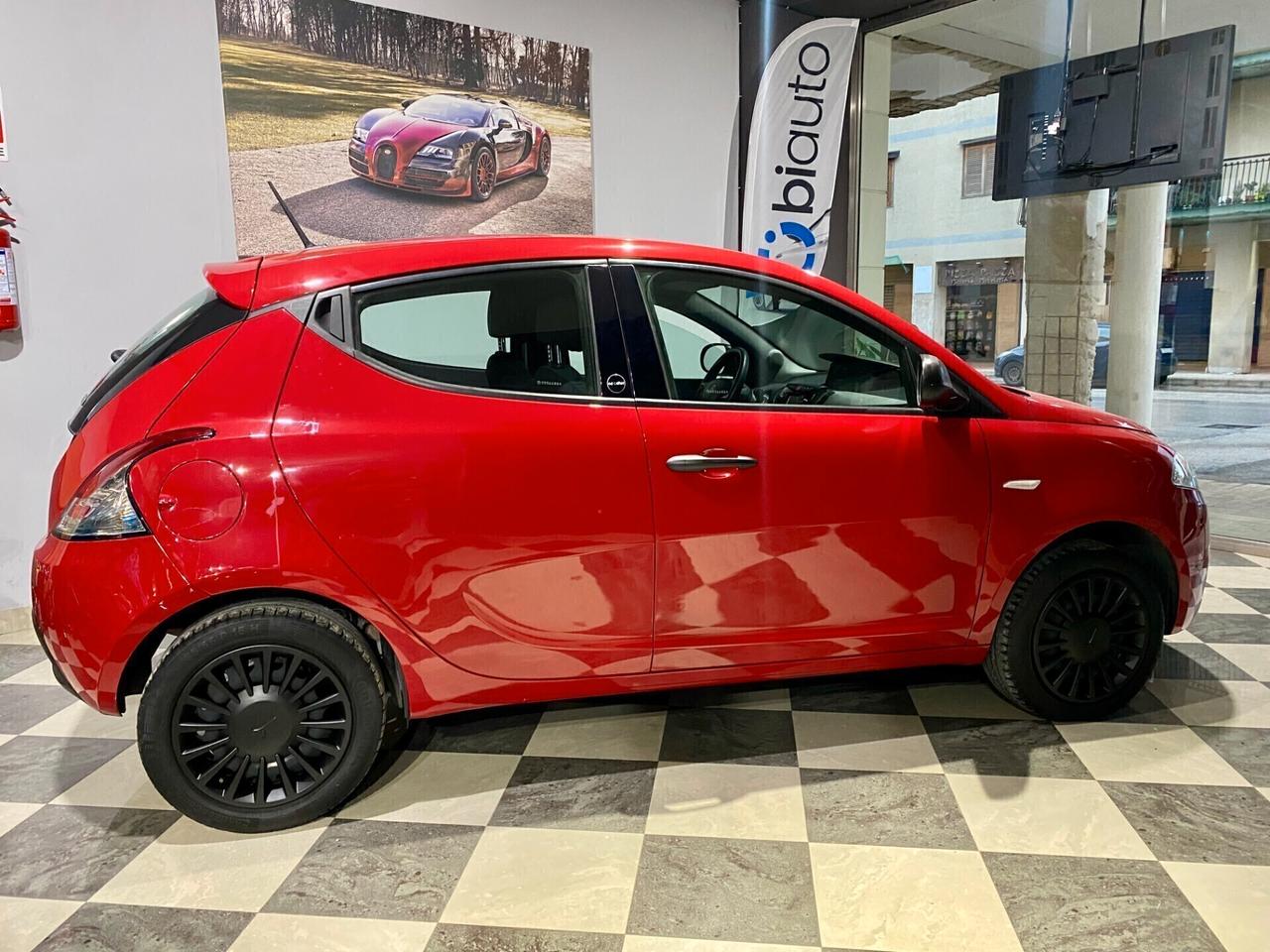 Lancia Ypsilon 1.0 FireFly 5 porte S&S Hybrid-2021