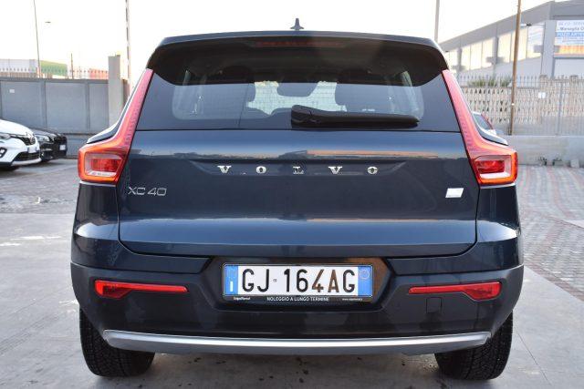 VOLVO XC40 T5 Recharge Plug-in Hybrid Inscription Expression