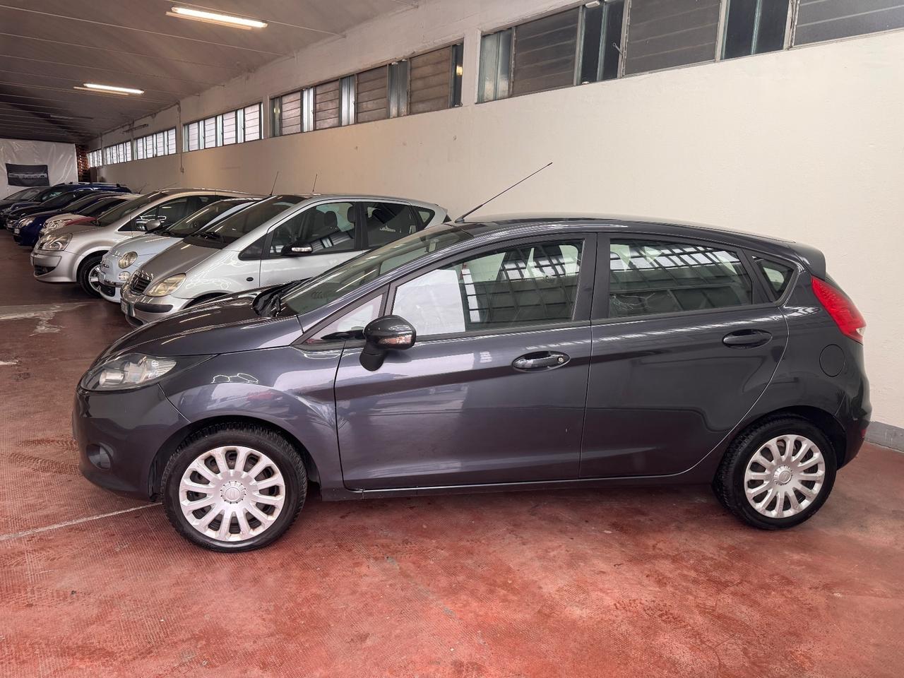Ford Fiesta 1.4 5 porte Bz.- GPL Titanium
