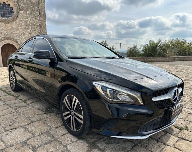 MERCEDES-BENZ CLA 200 d Automatic Sport (APP/Navi/Retro/LED)