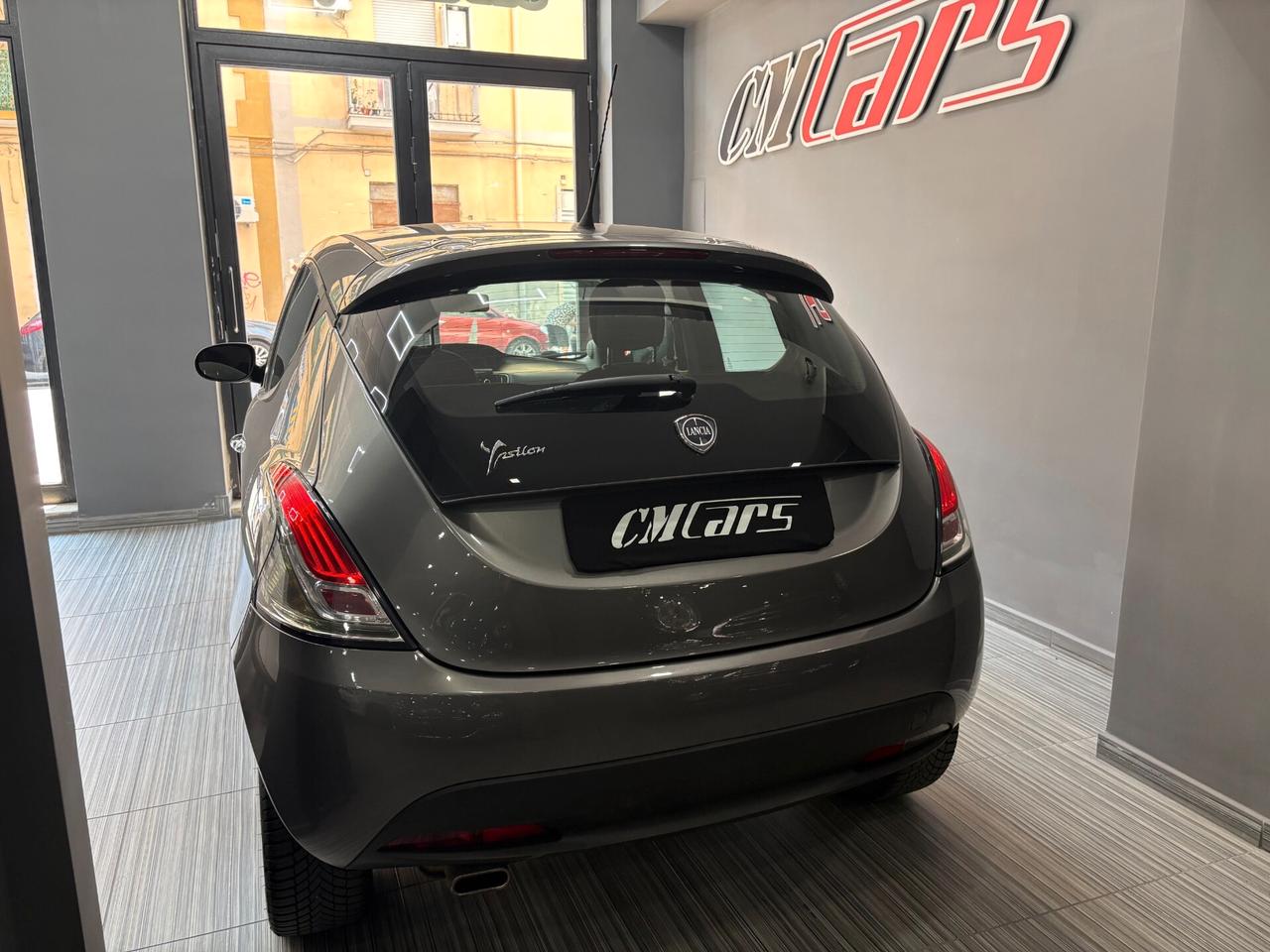 Lancia Ypsilon 1.3 MJT 95cv Gold ITALIANA Euro5