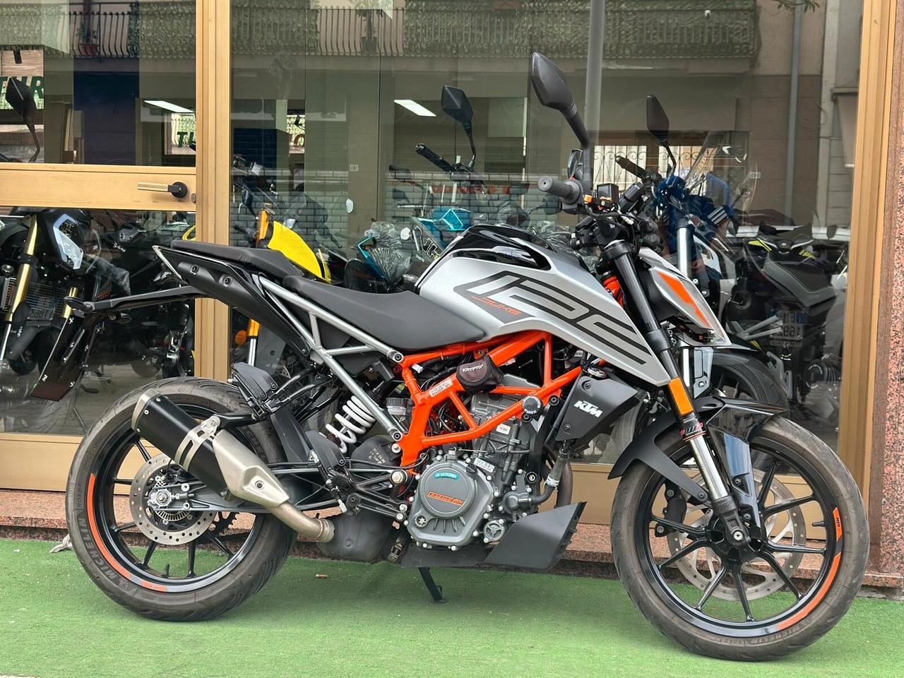 Ktm 125 Duke tuo a soli 55€ senza anticipo !