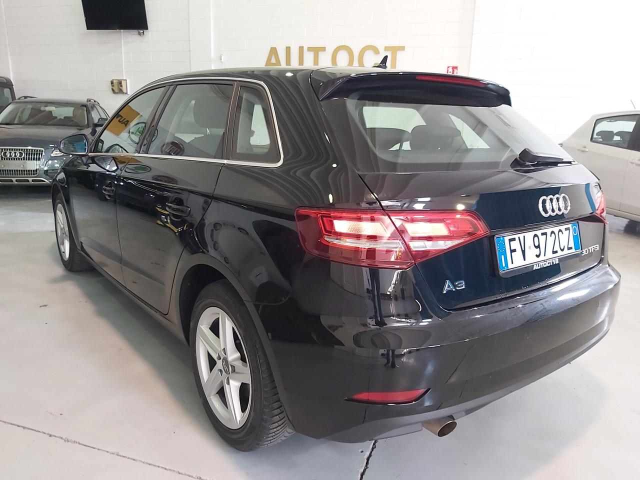 Audi A3 SPB 30 TFSI Business