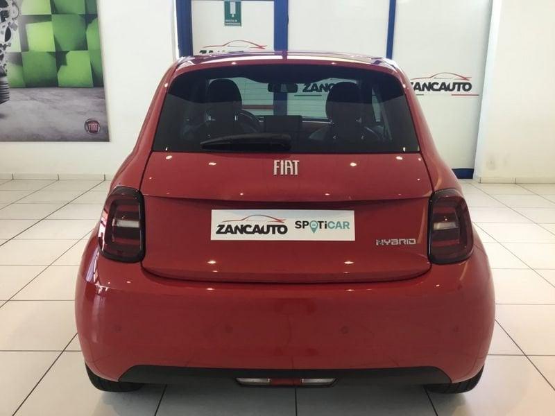 FIAT 500 Hybrid Hybrid Icon MY26 PACK STYLE