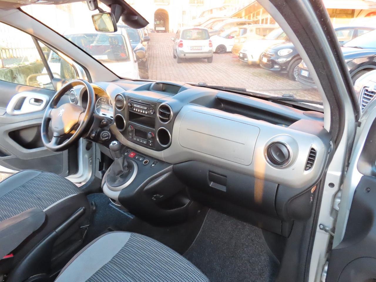Peugeot PARTNER 1.6 HDI CON 5 POSTI