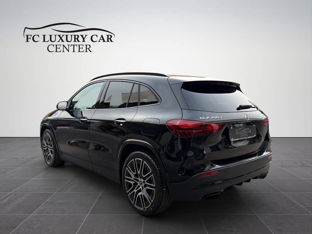 Mercedes Classe GLA 200 d AMG Line Premium Tetto Cerchio 20