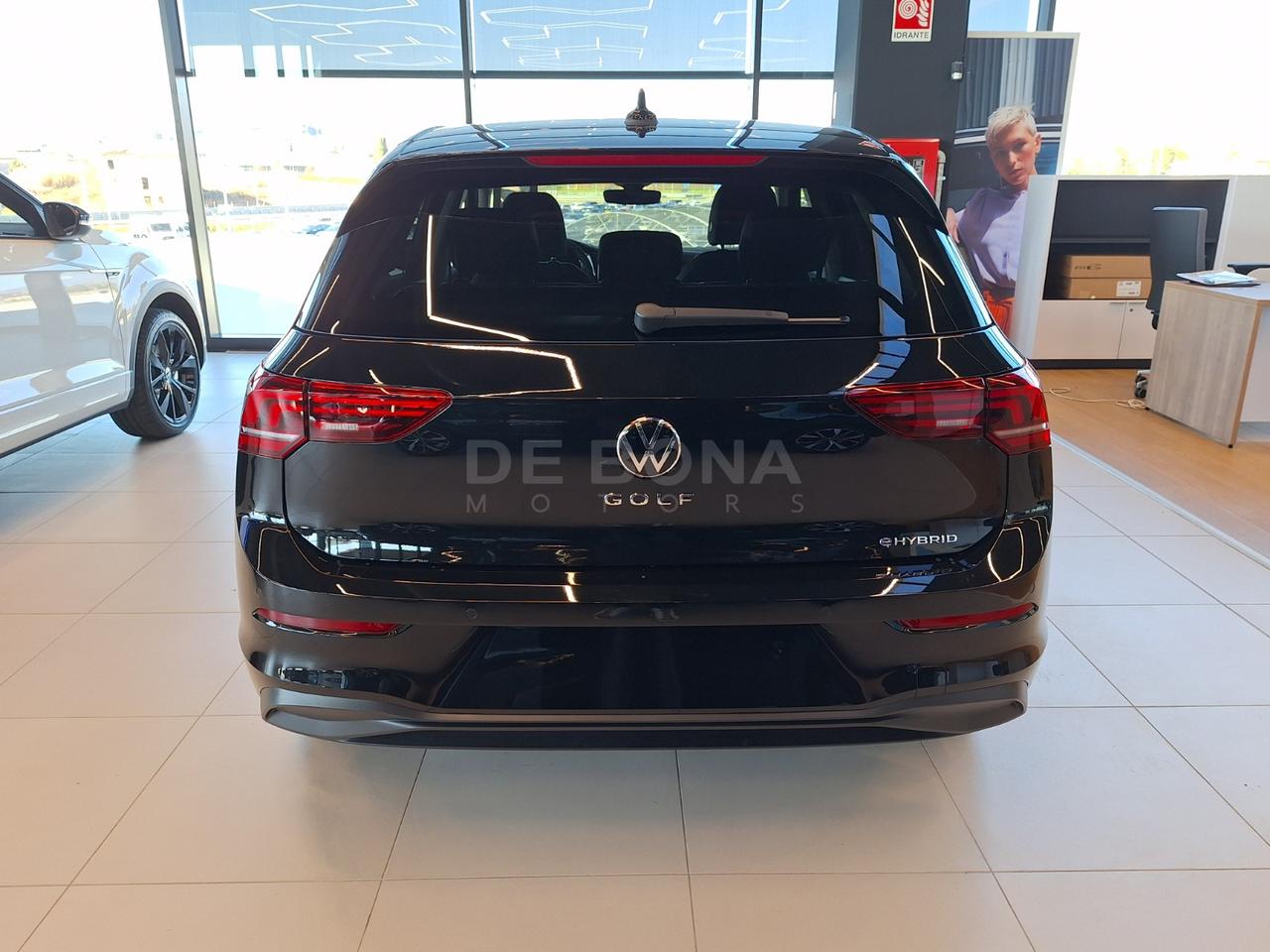 Volkswagen Golf 1.5 tsi ehybrid life 204cv dsg