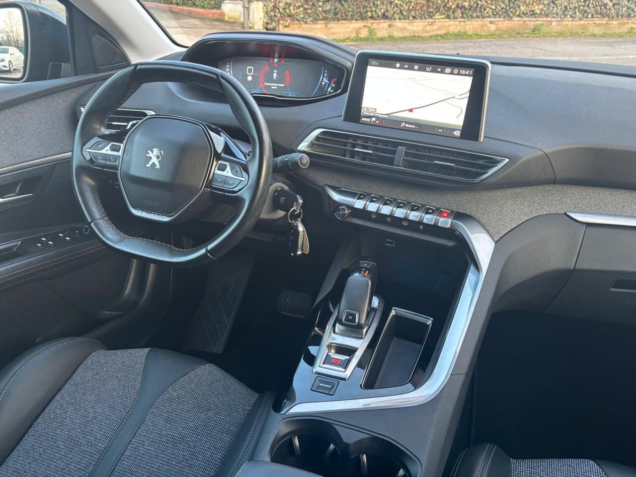 Peugeot 3008 BlueHDi 130 S&S Allure