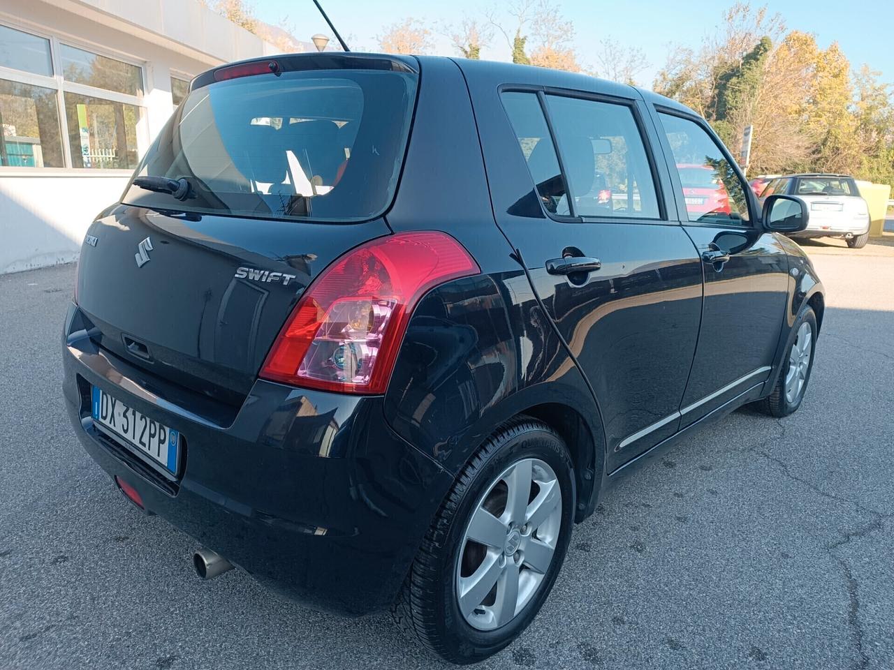 Suzuki Swift 1.3 GPL garanzia