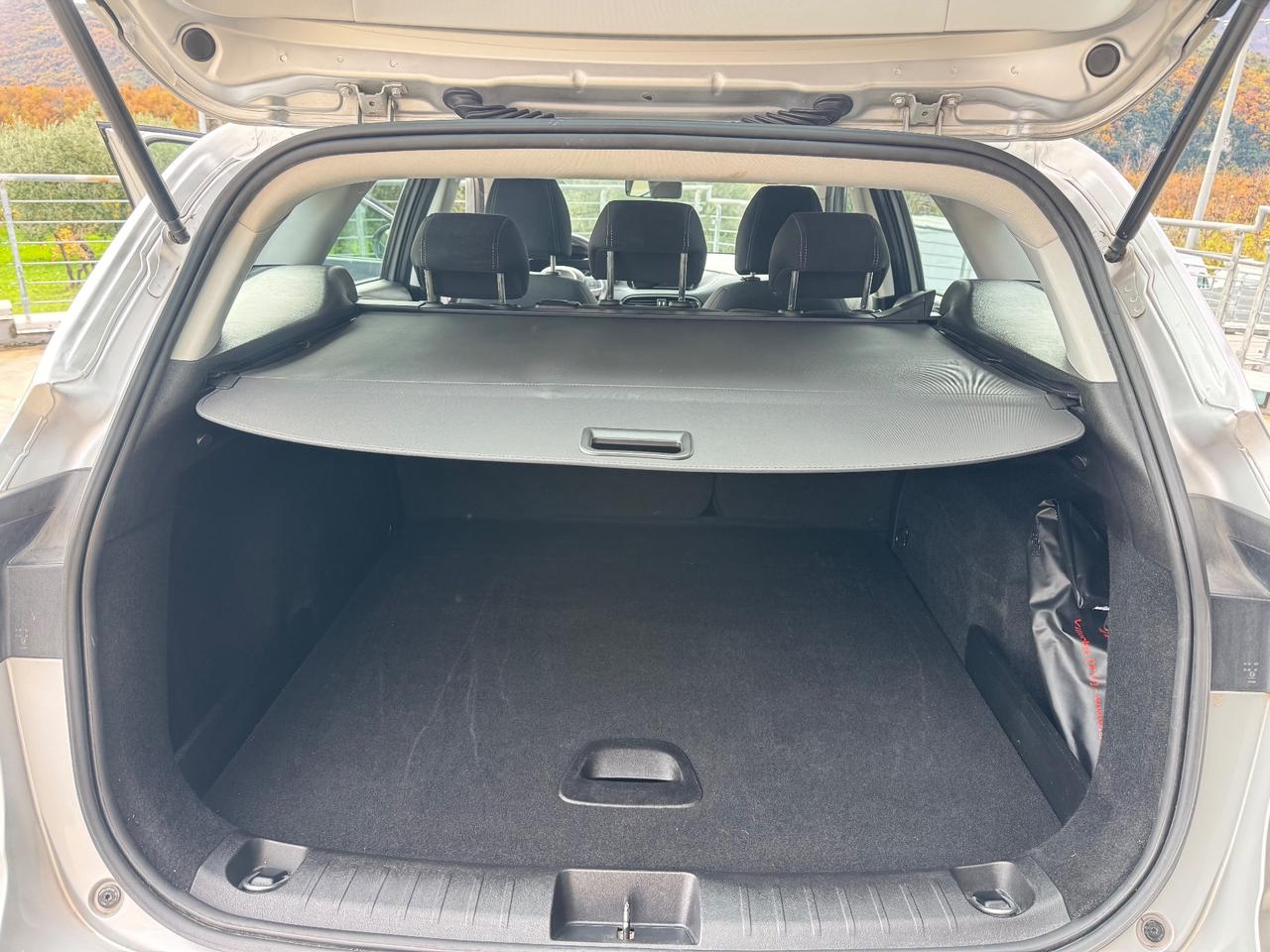 Fiat Tipo 1.6 Mjt S&S SW Lounge