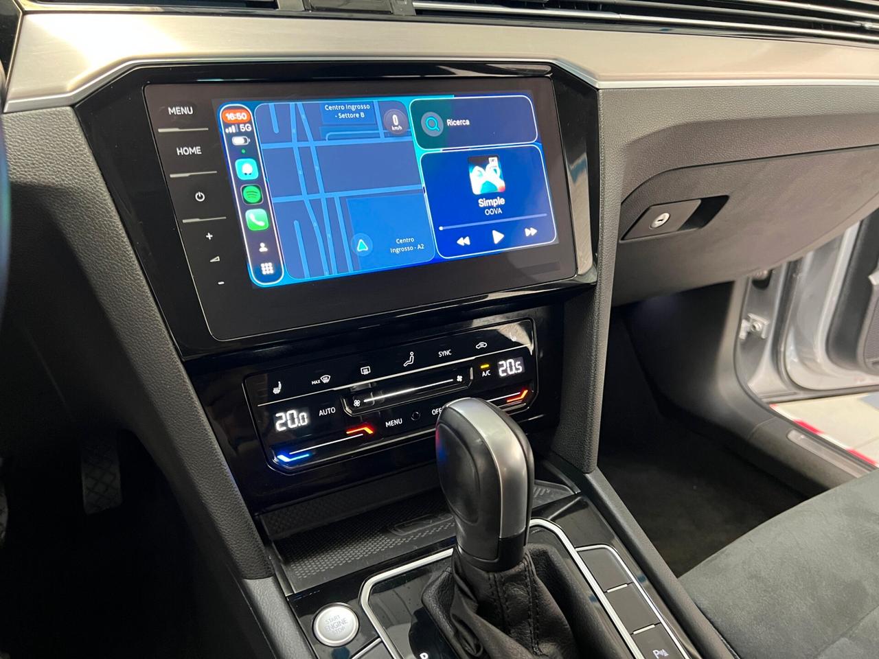 Volkswagen Passat VW HIGHLINE 150CV DSG