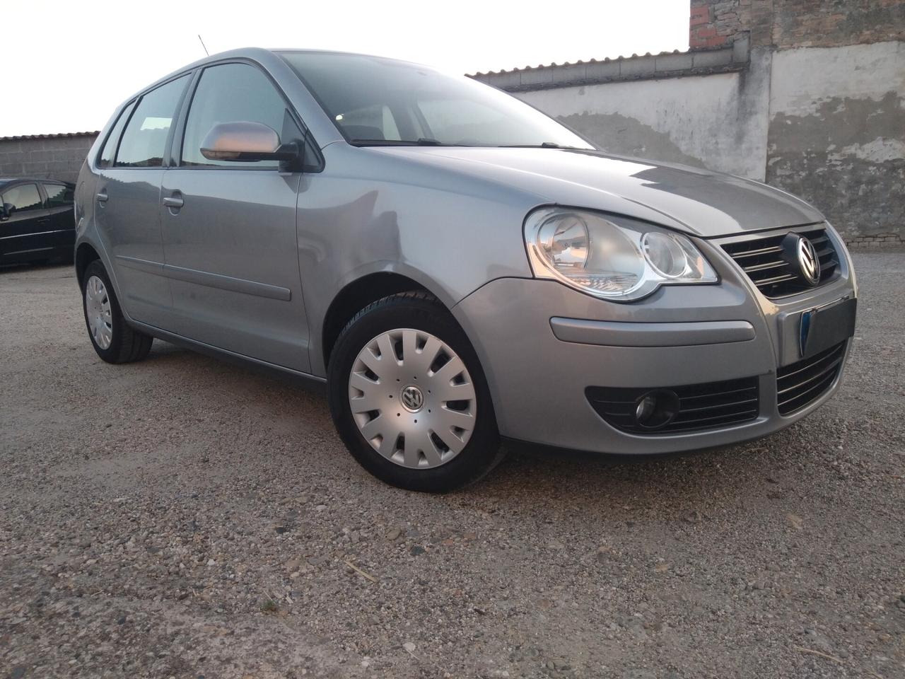 Volkswagen Polo 1.4 16v 80CV 5p. Comfortline