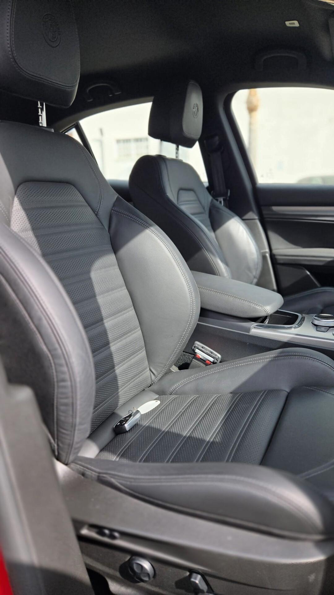 Alfa Romeo Stelvio 2.2 t Veloce Q4 210cv auto Pelle Uff Italy Nav Led