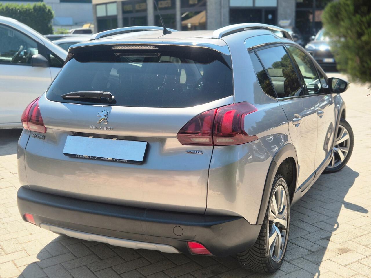 Peugeot 2008, 1.6 /100 CV / EURO6B /2016