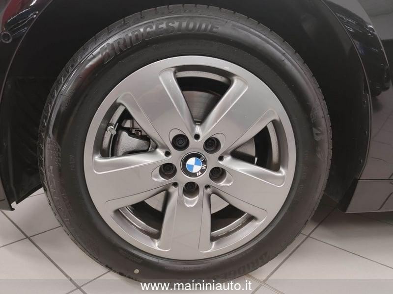 BMW Serie 1 116i 5p. Business Advantage + Car Play
