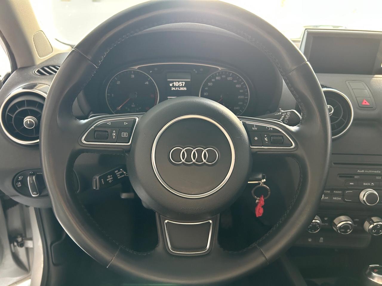 Audi A1 1.6 TDI S tronic Ambition