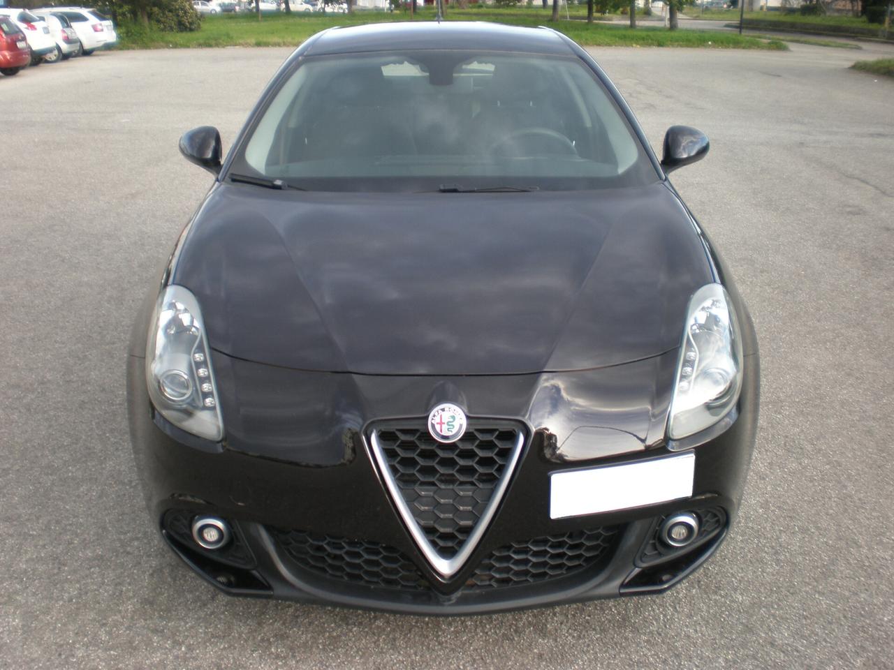 Alfa Giulietta 1.6 td 120 cv, nuovissima