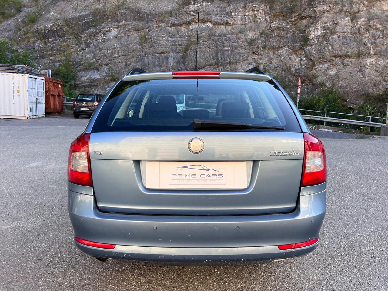 Skoda Octavia 1.6 TDI CR F.AP. Wagon Ambition