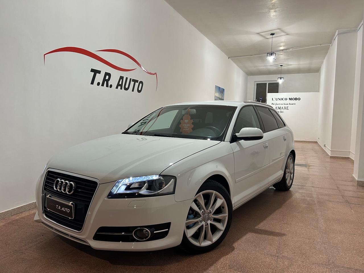 Audi A3 SPB 1.6 TDI 105 CV CR Ambition