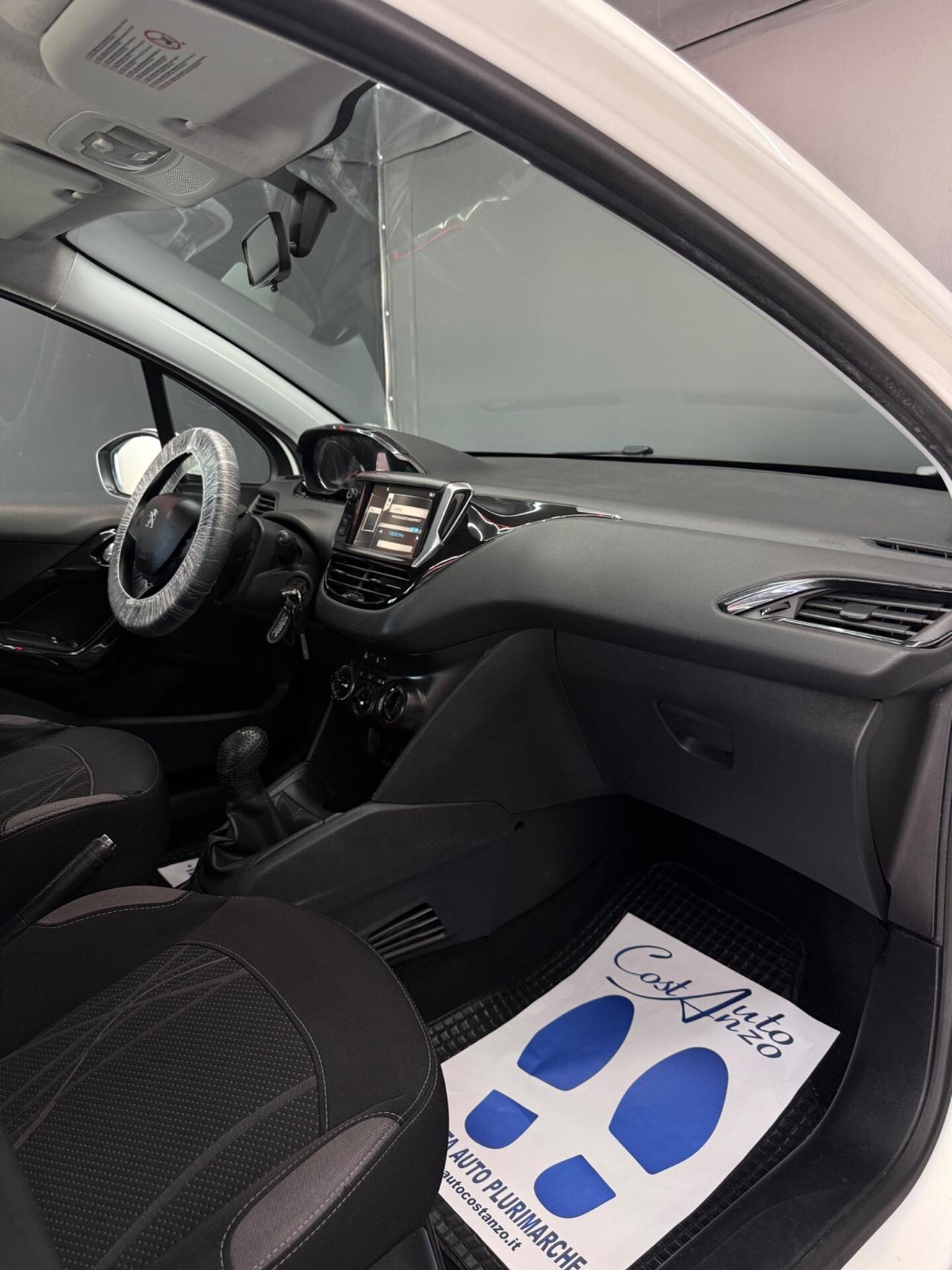 Peugeot 208 1.4 HDi 68 CV Allure