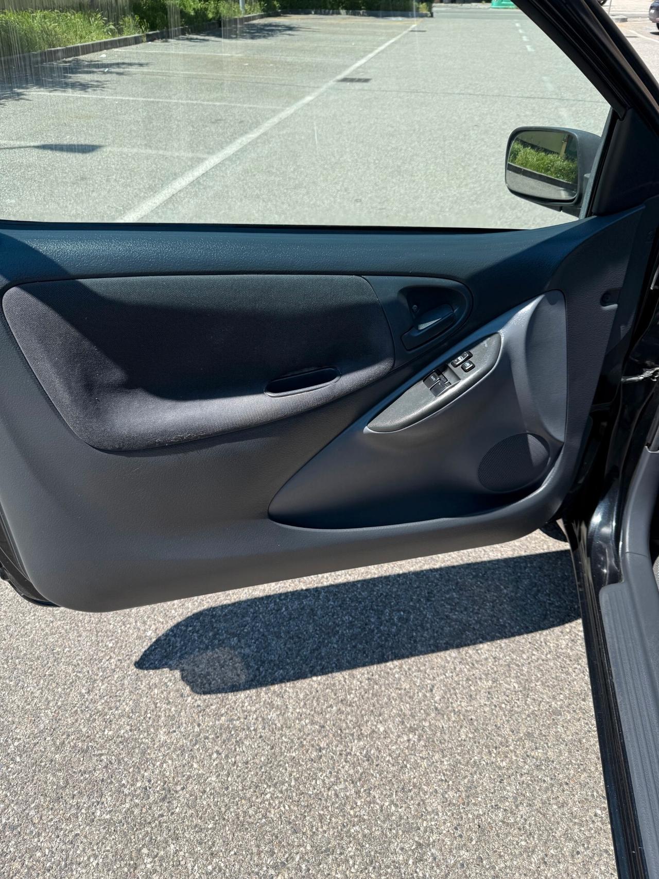 Toyota Yaris 1.0 - NEOPATENTATI -