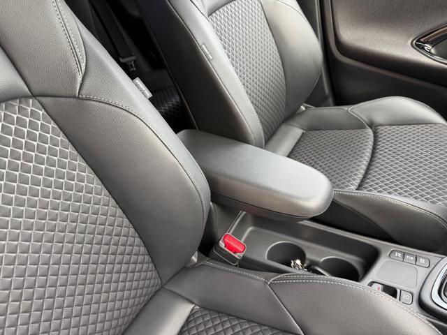 TOYOTA Yaris 1.5 130CV LOUNGE HYBRID+NAVI+ADAS+LED+PELLE+RCAM