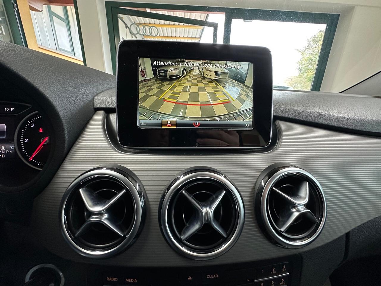 Mercedes-benz B 180 d Business