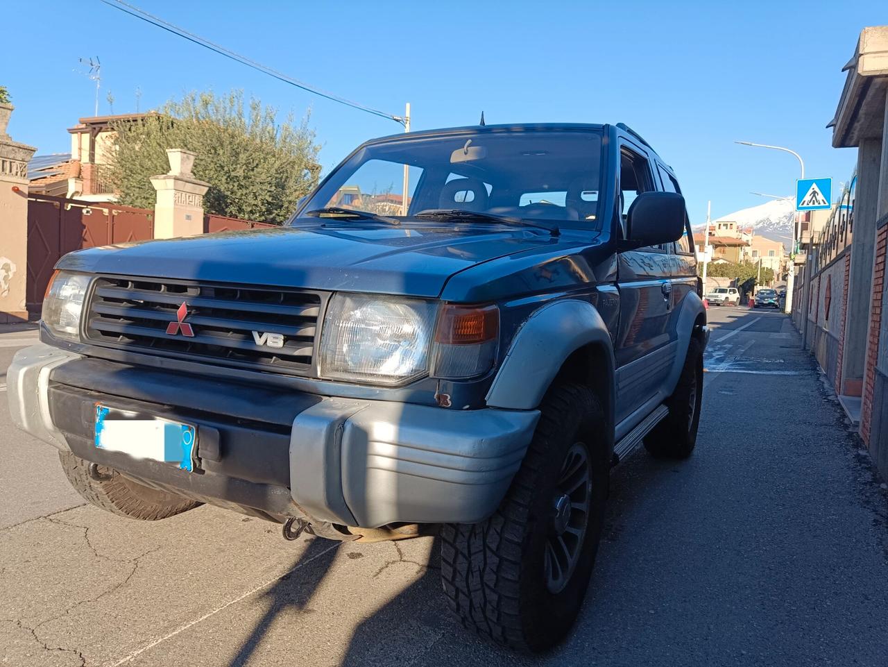 Mitsubishi Pajero V6 GLS 3.0 cc ASI