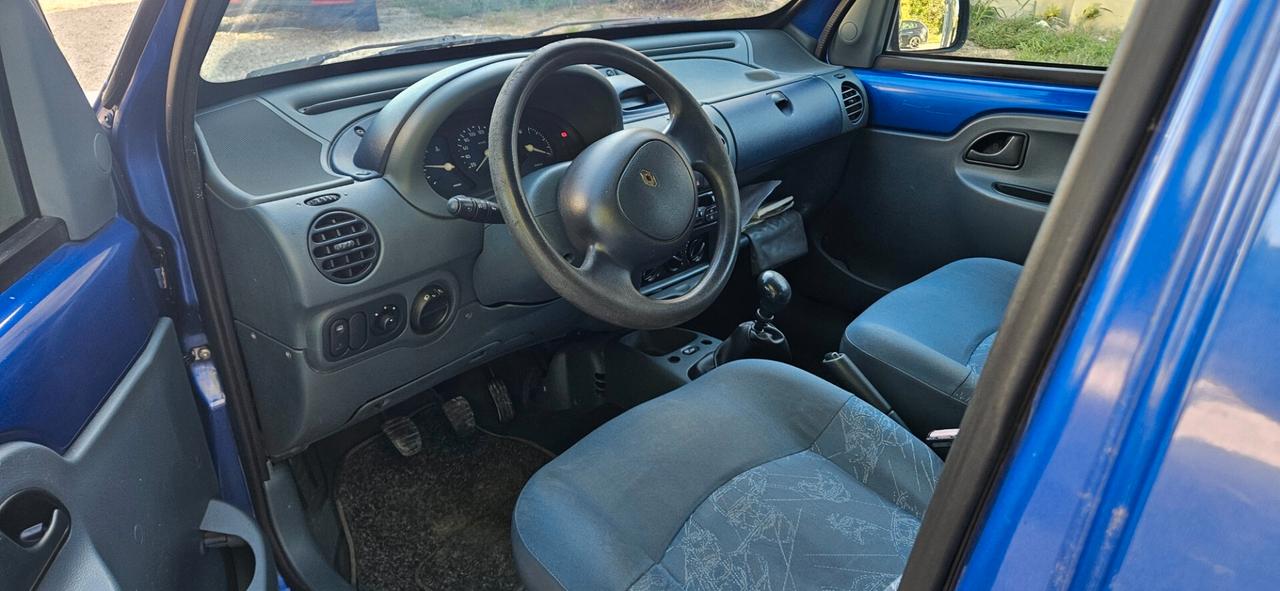Renault Kangoo 1.6 90CV 5 porte Dynamique