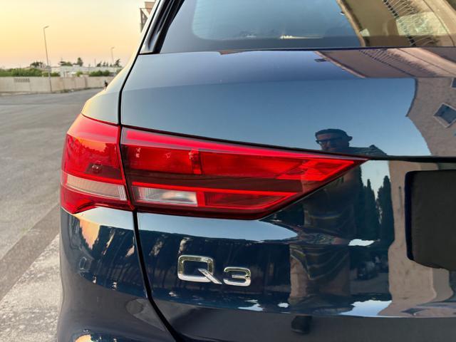 AUDI Q3 35 TDI 150 CV S tronic Business FARI LED